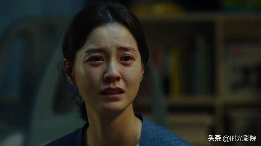 韩国八十年代电影,韩国八十年代电影中的人物病世强